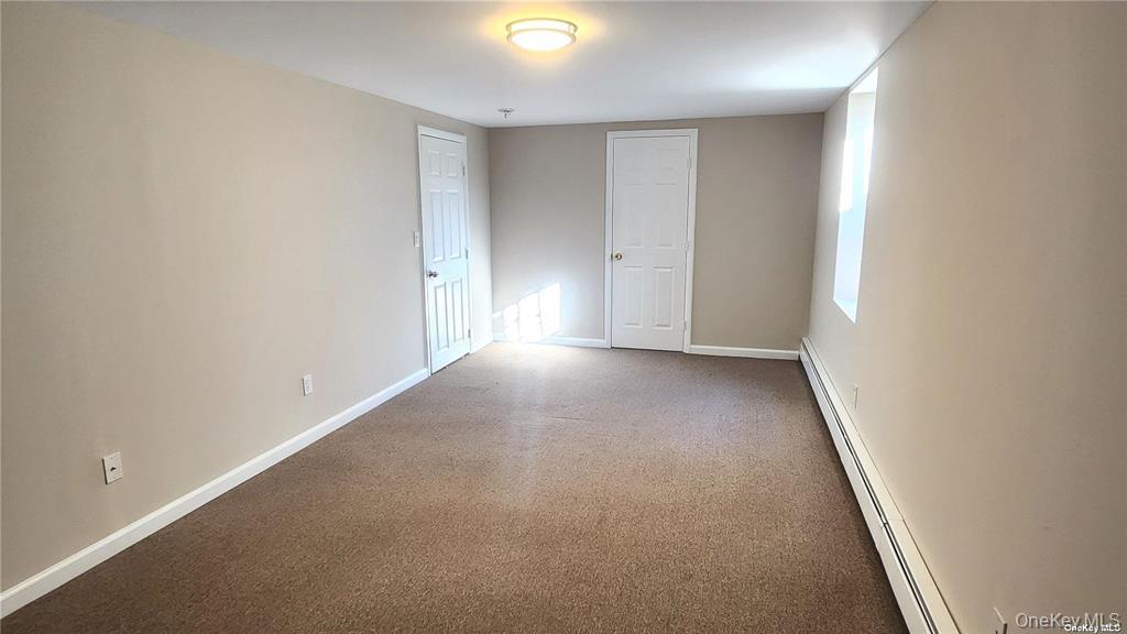 #19 photo, 149 N Country Road, Port Jefferson , NY 11777