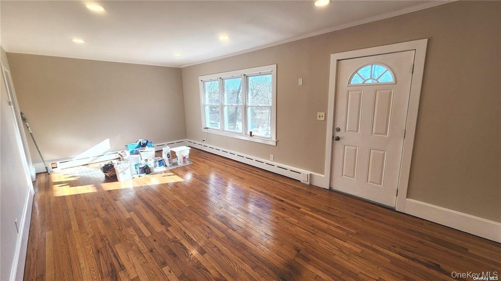 #3 photo, 149 N Country Road, Port Jefferson , NY 11777