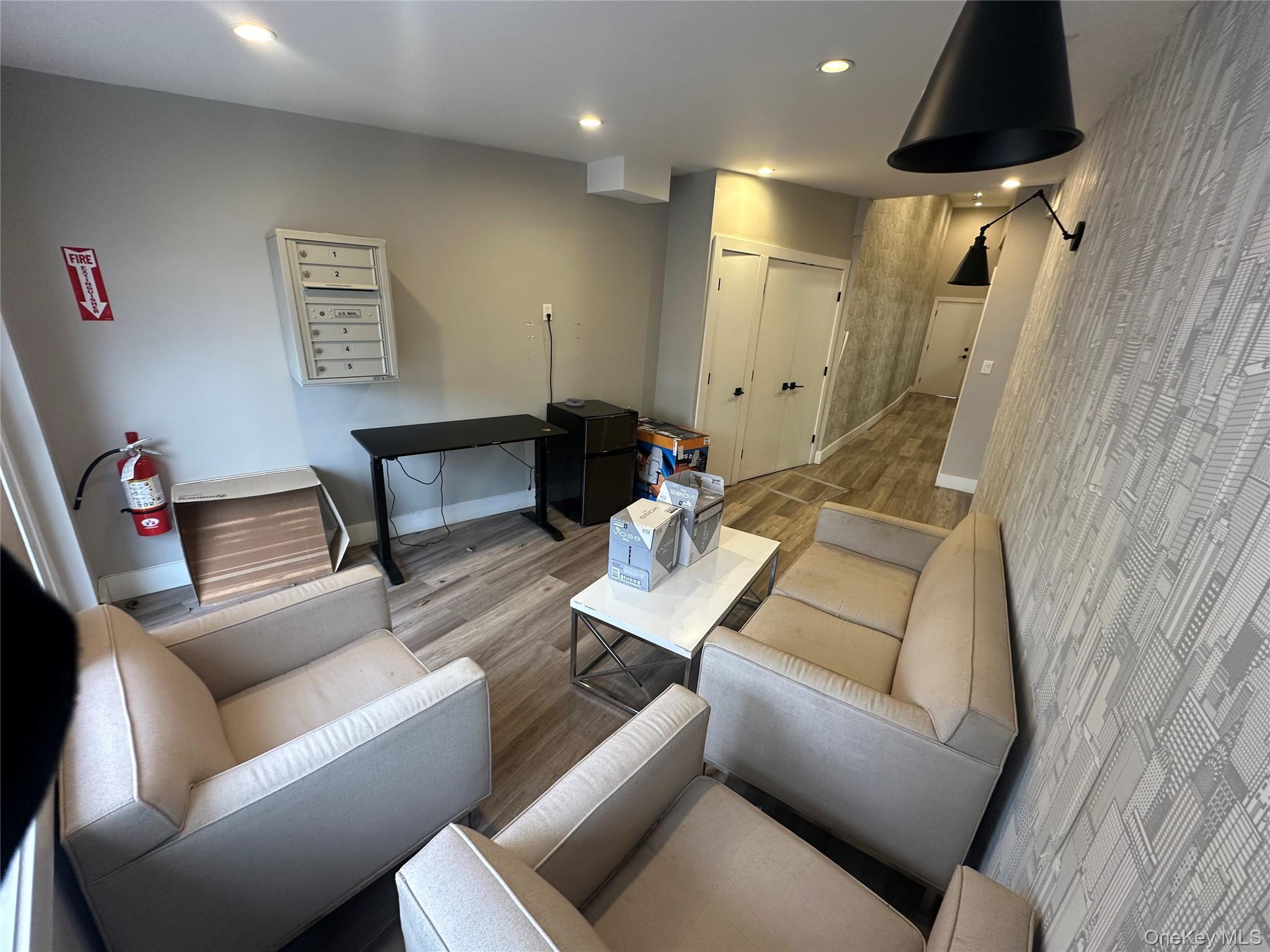 #3 photo, 1059 Broadway, ナッソー郡 Woodmere , NY 11598