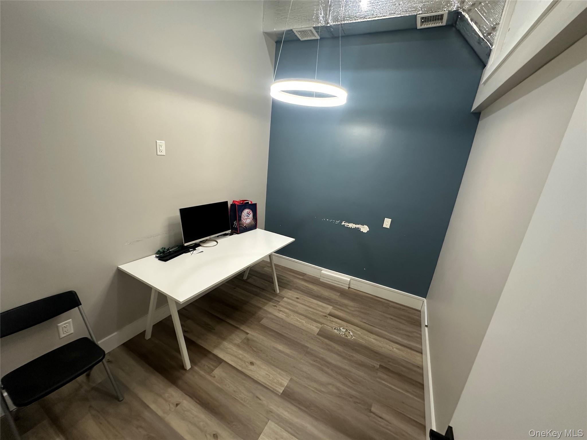 #6 photo, 1059 Broadway, ナッソー郡 Woodmere , NY 11598