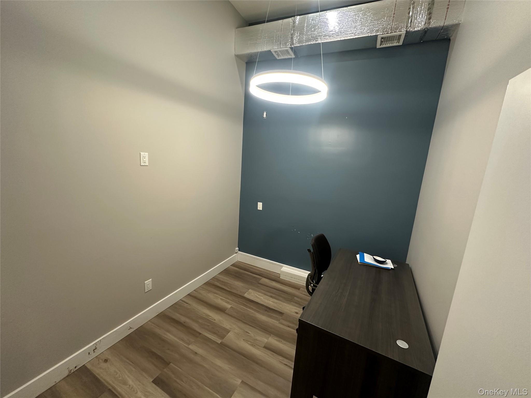 #8 photo, 1059 Broadway, ナッソー郡 Woodmere , NY 11598