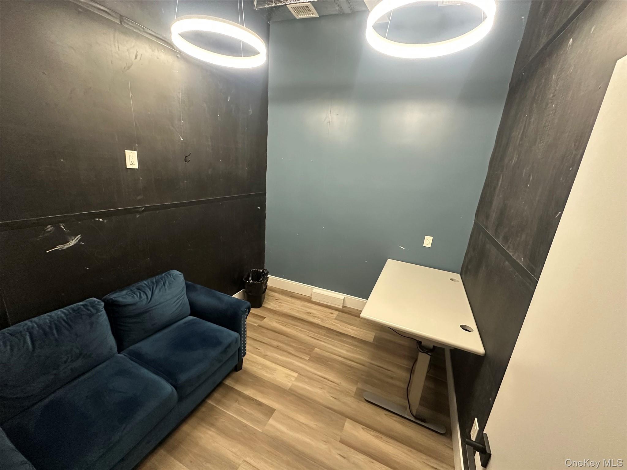 #9 photo, 1059 Broadway, ナッソー郡 Woodmere , NY 11598