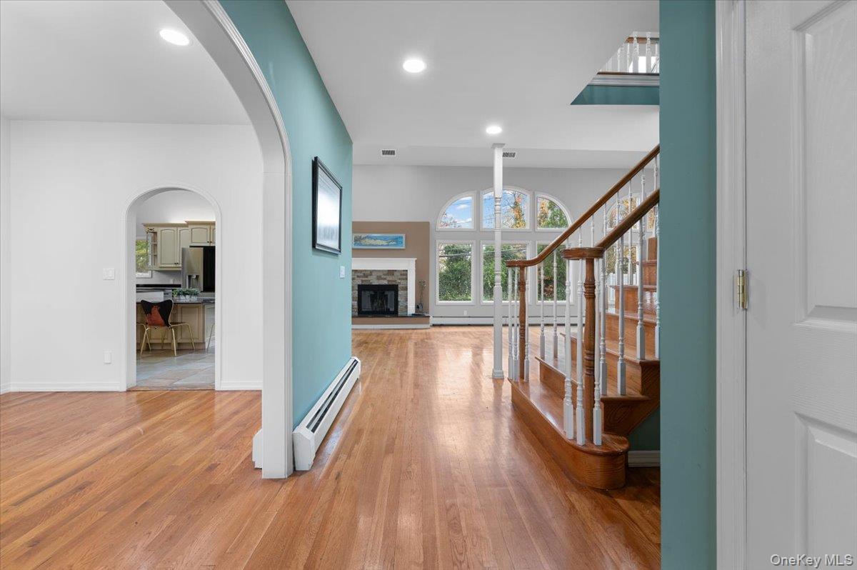 #3 photo, 50 Birchwood Park Drive, Jericho , NY 11753