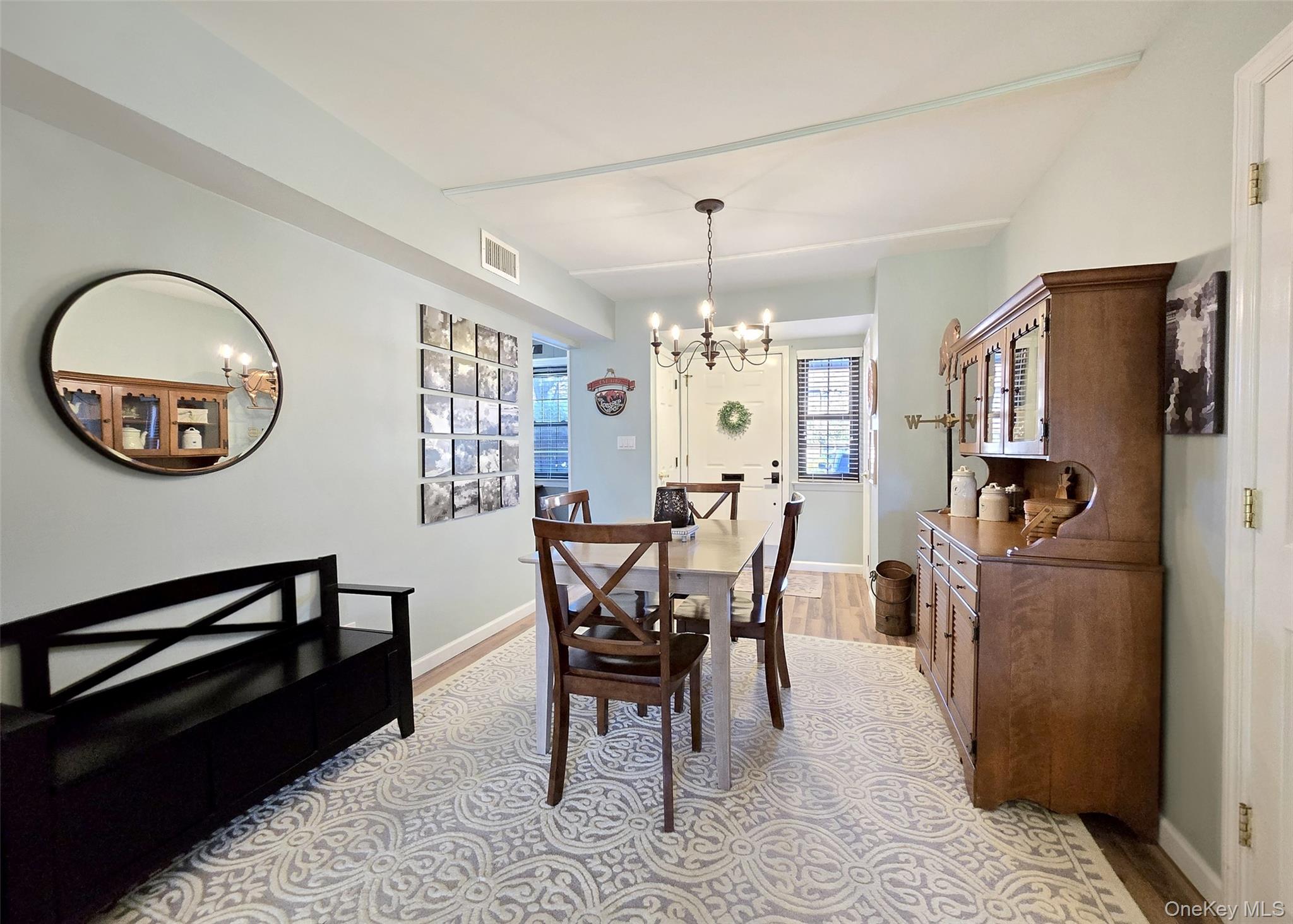 #3 photo, 324 Mariners Way, Copiague , NY 11726