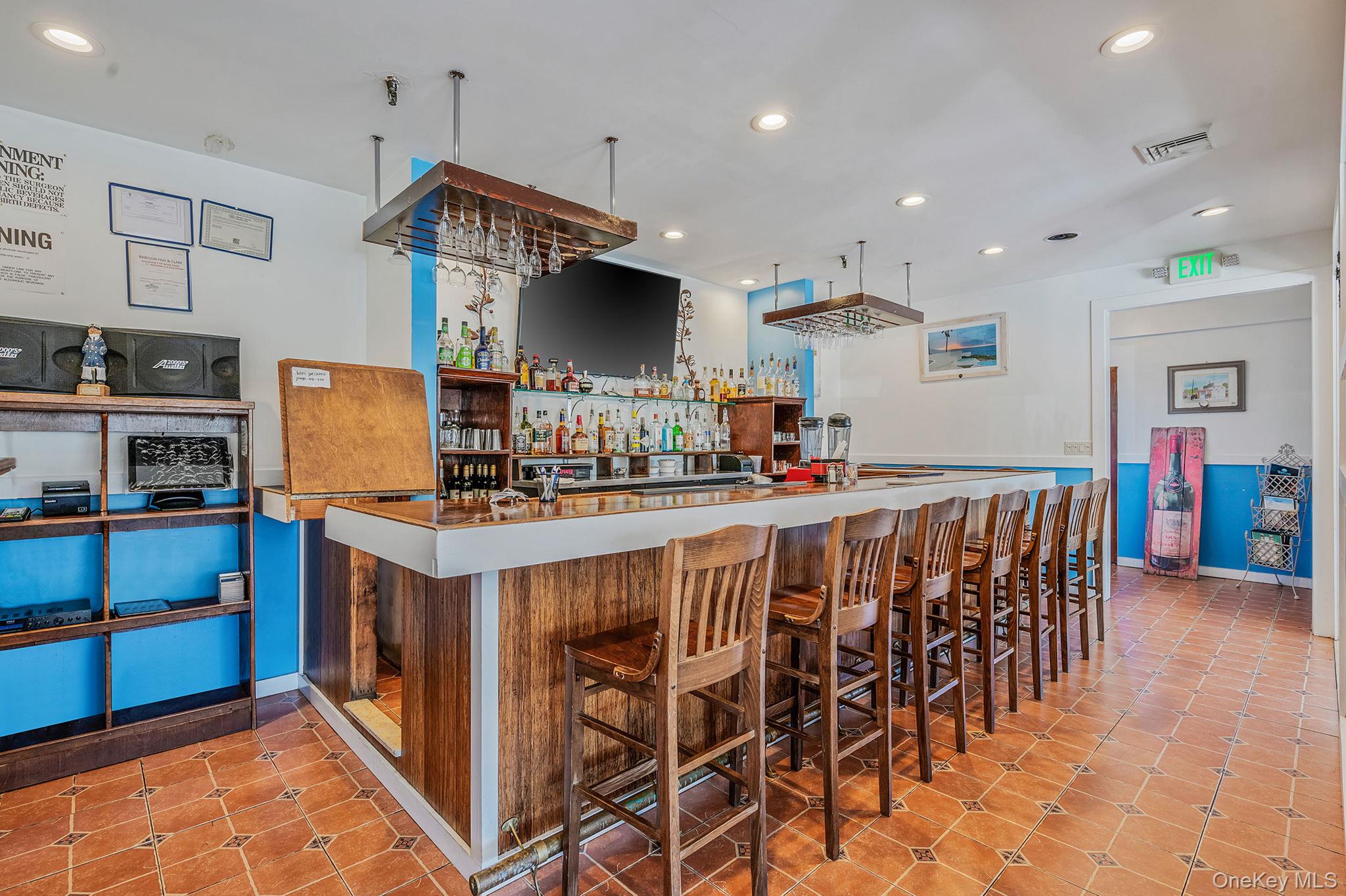 #7 photo, 458 Fire Island Avenue, Babylon , NY 11702