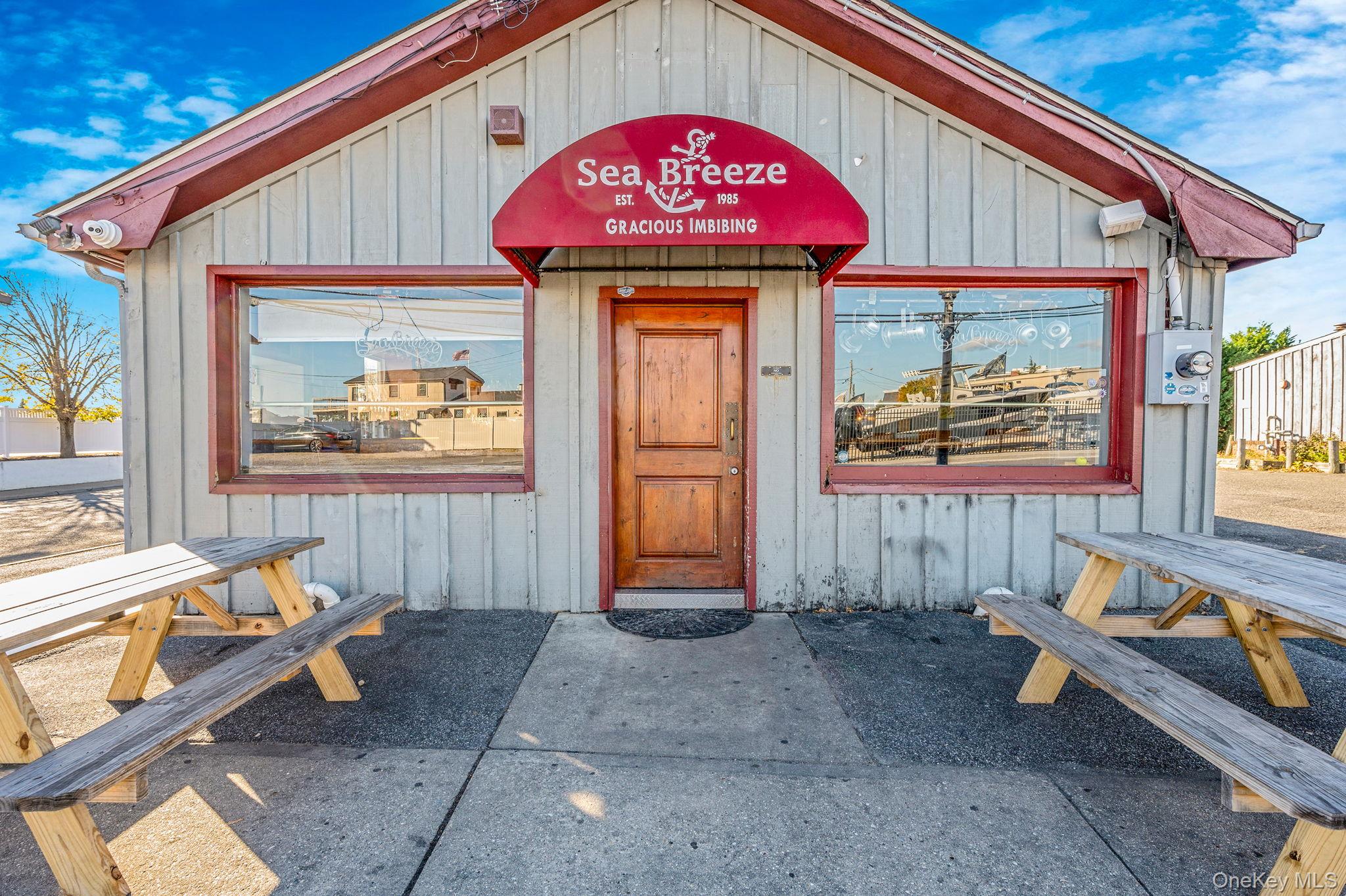 #1 photo, 470 Fire Island Avenue, Babylon , NY 11702