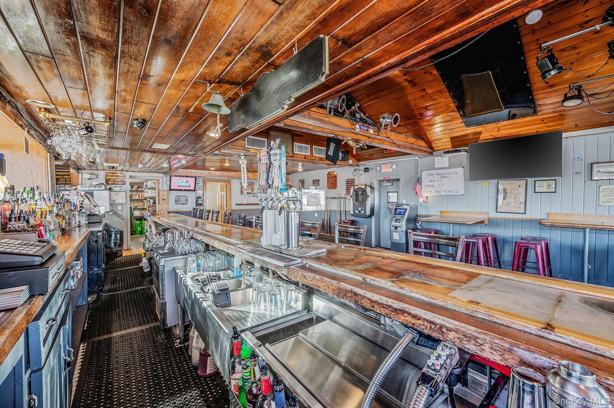 #16 photo, 470 Fire Island Avenue, Babylon , NY 11702