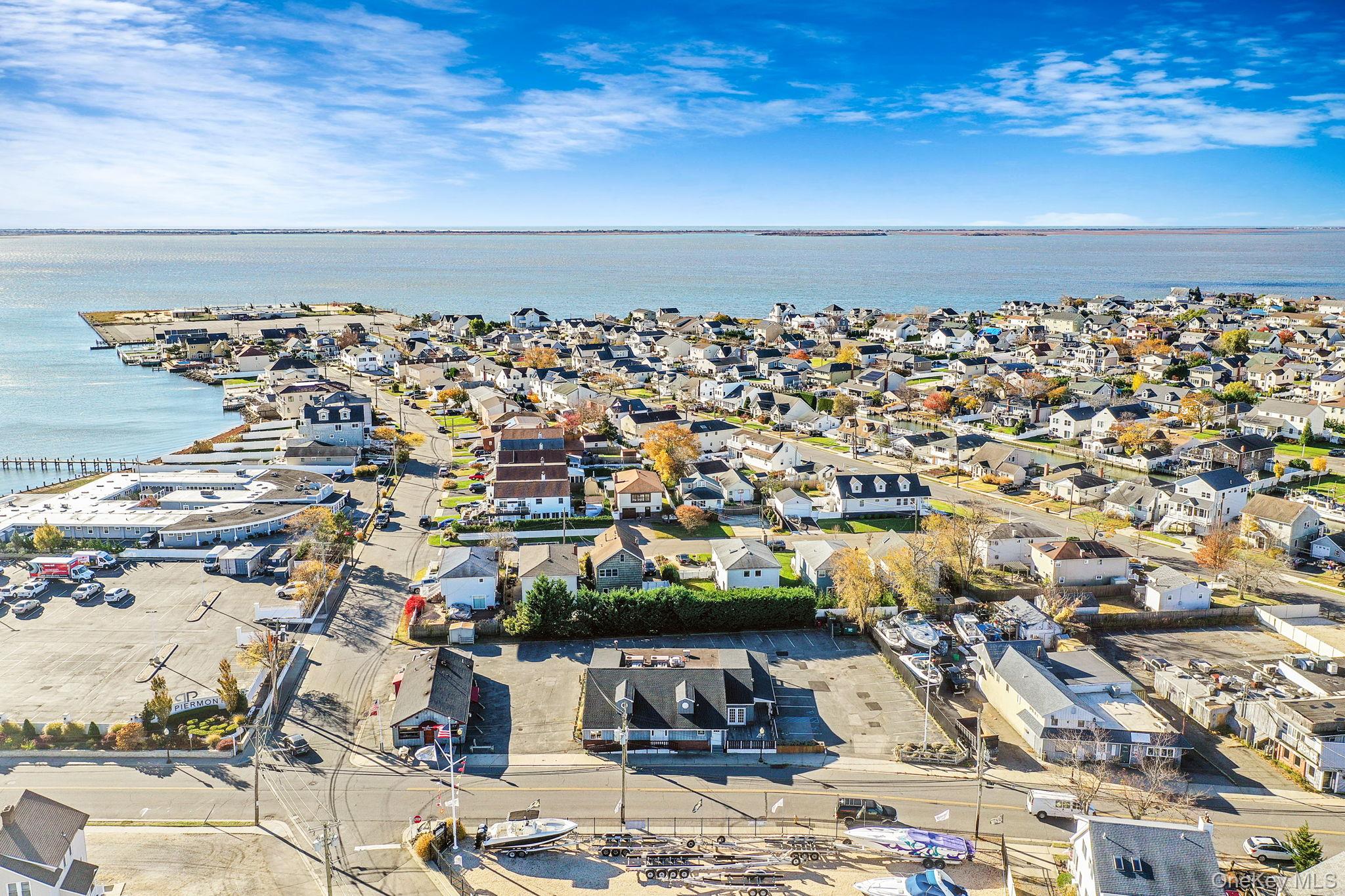 #18 photo, 470 Fire Island Avenue, Babylon , NY 11702