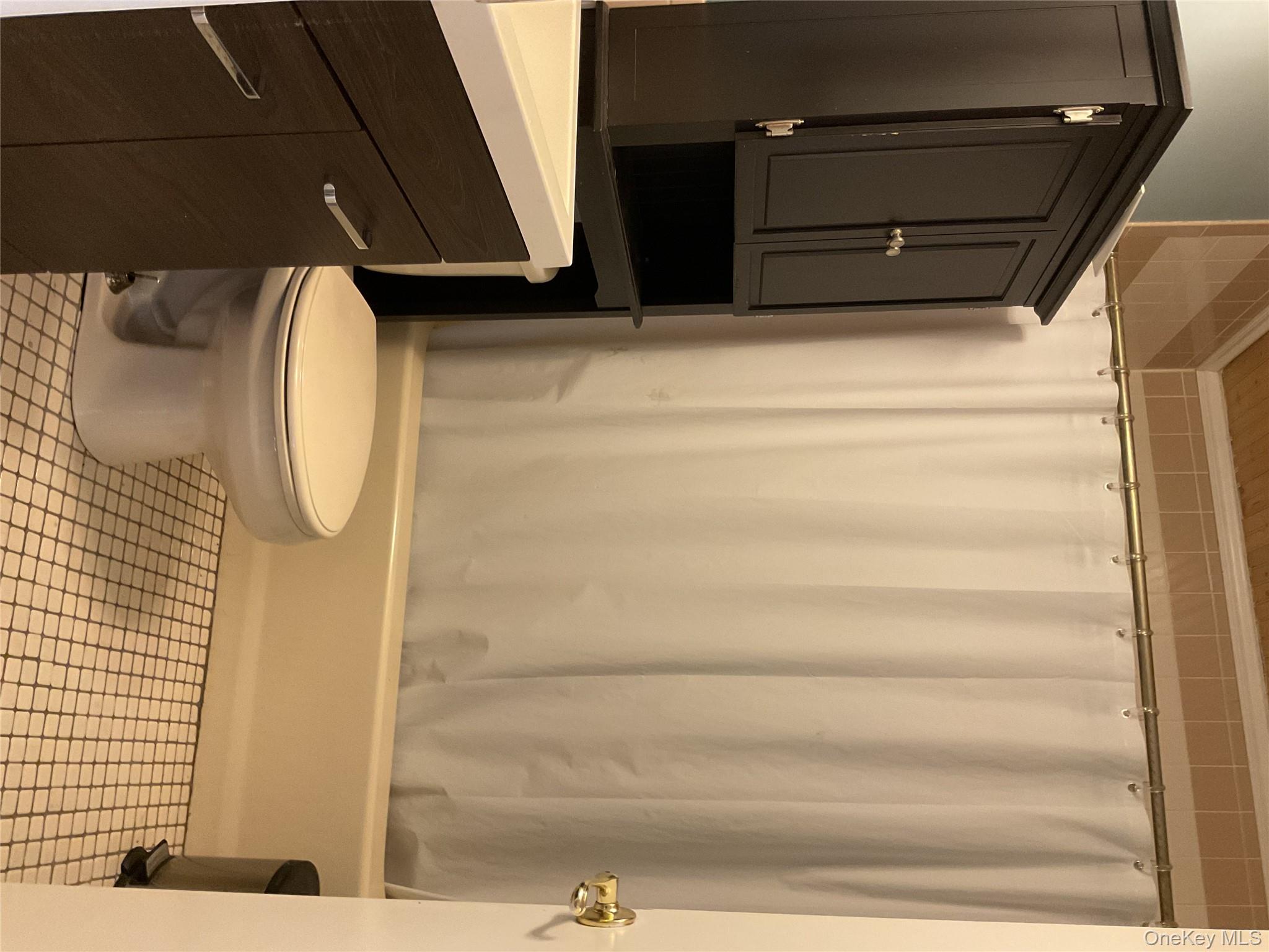 #13 photo, 531 Boxwood Drive, Shirley , NY 11967