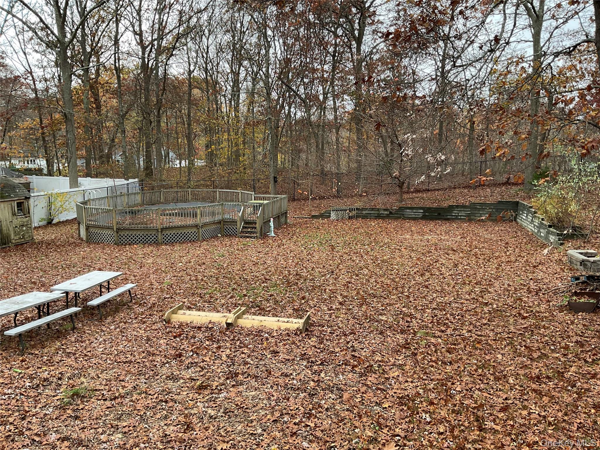 #20 photo, 531 Boxwood Drive, Shirley , NY 11967