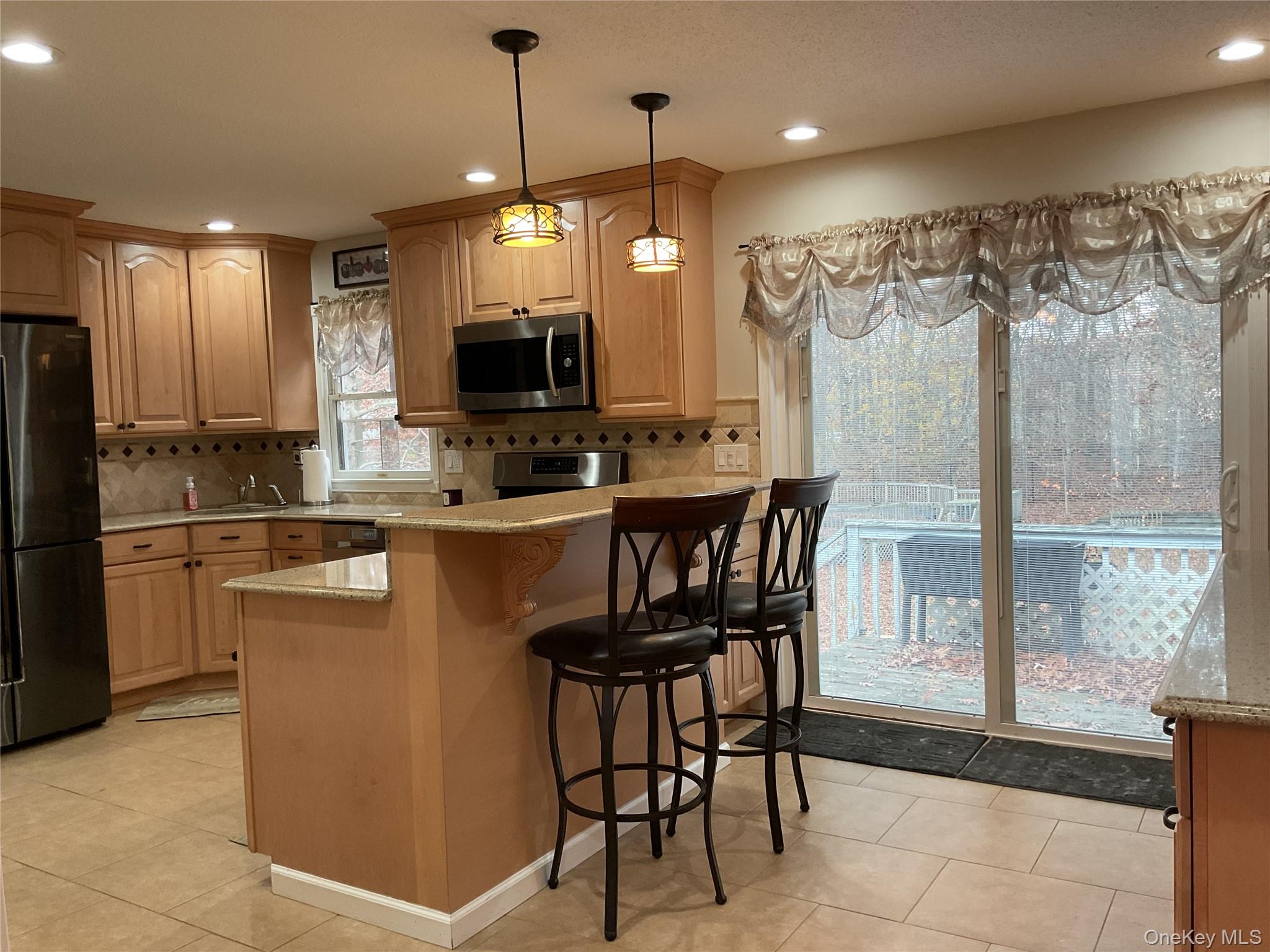 #9 photo, 531 Boxwood Drive, Shirley , NY 11967