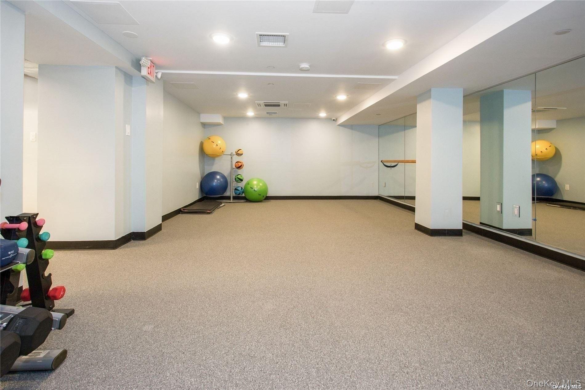 #7 photo, 2 Richmond Road, Lido Beach , NY 11561