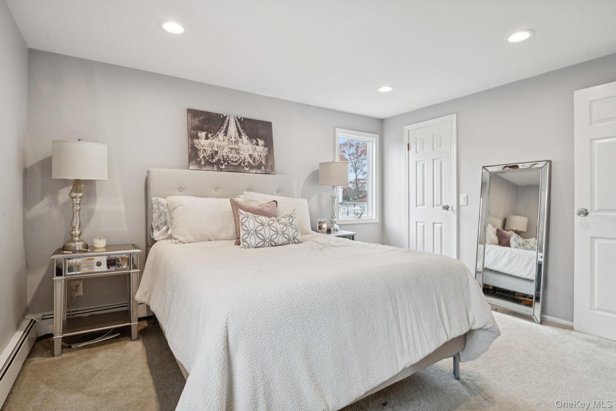 #16 photo, 515 McCall Avenue, West Islip , NY 11795