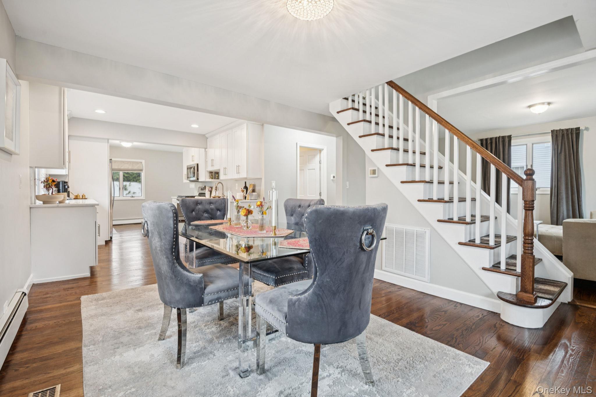 #7 photo, 515 McCall Avenue, West Islip , NY 11795