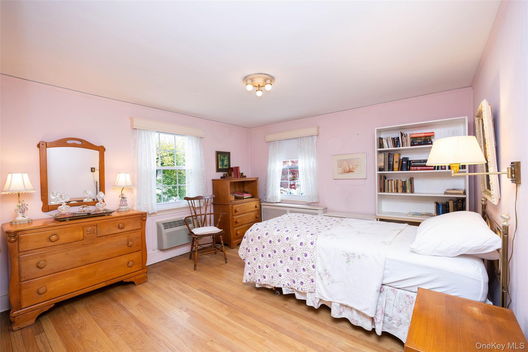 #11 photo, 65 Old Mill Road, Manhasset , NY 11030