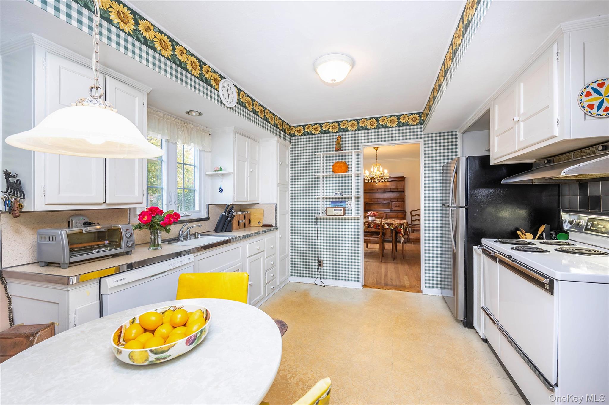 #7 photo, 65 Old Mill Road, Manhasset , NY 11030