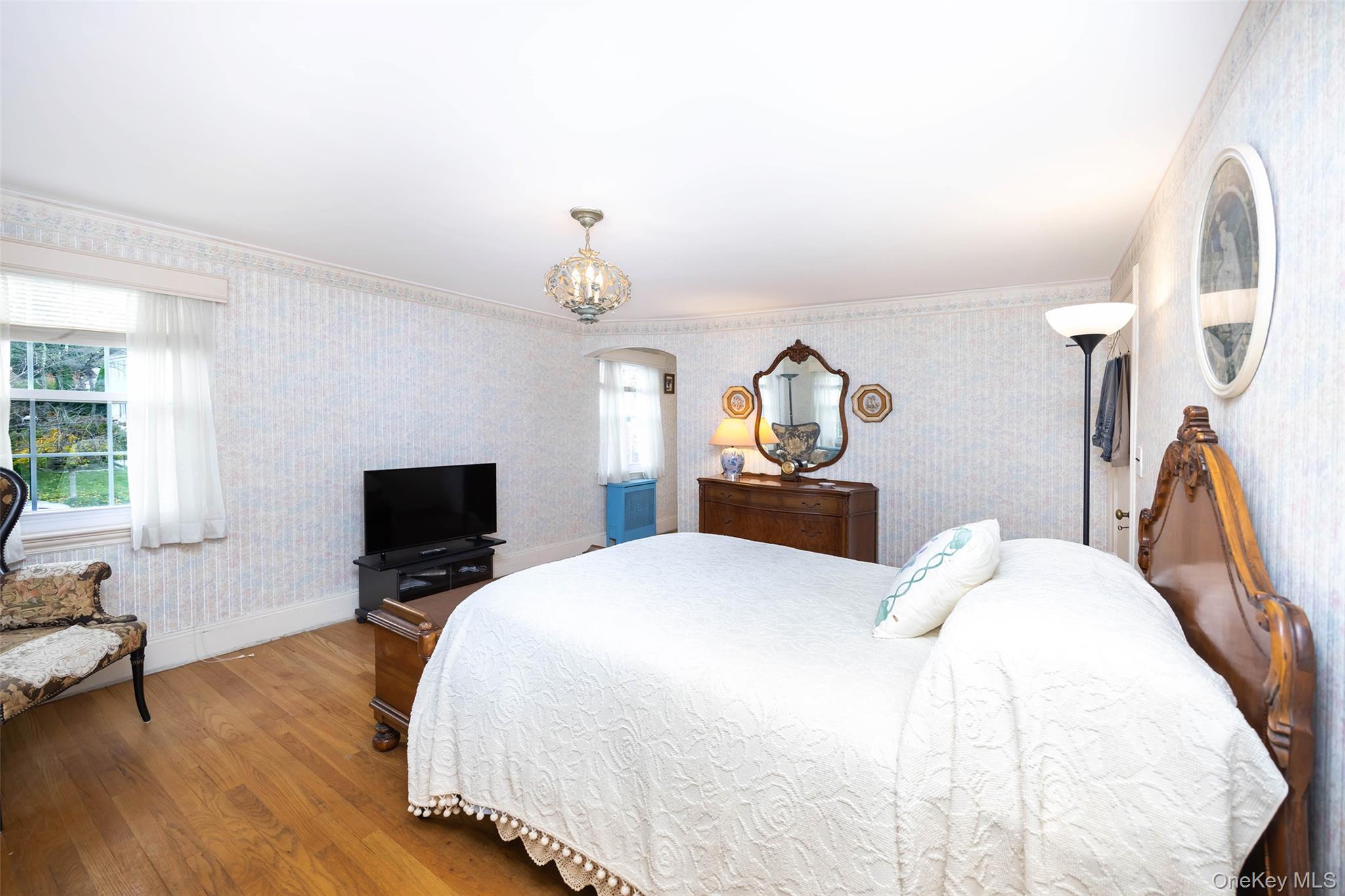 #9 photo, 65 Old Mill Road, Manhasset , NY 11030