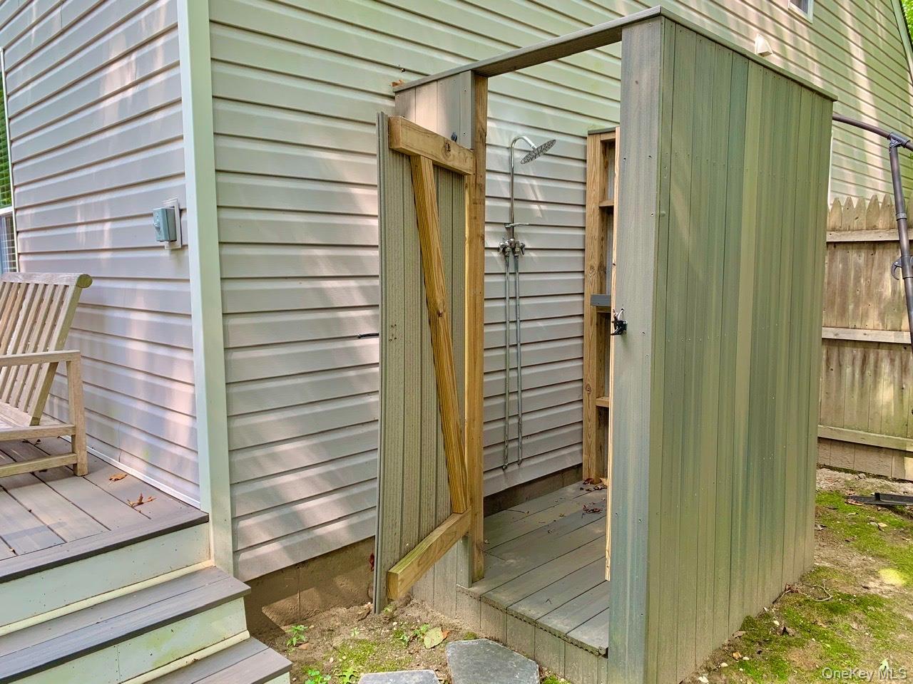 #15 photo, 61 Kings Point Road, East Hampton , NY 11937