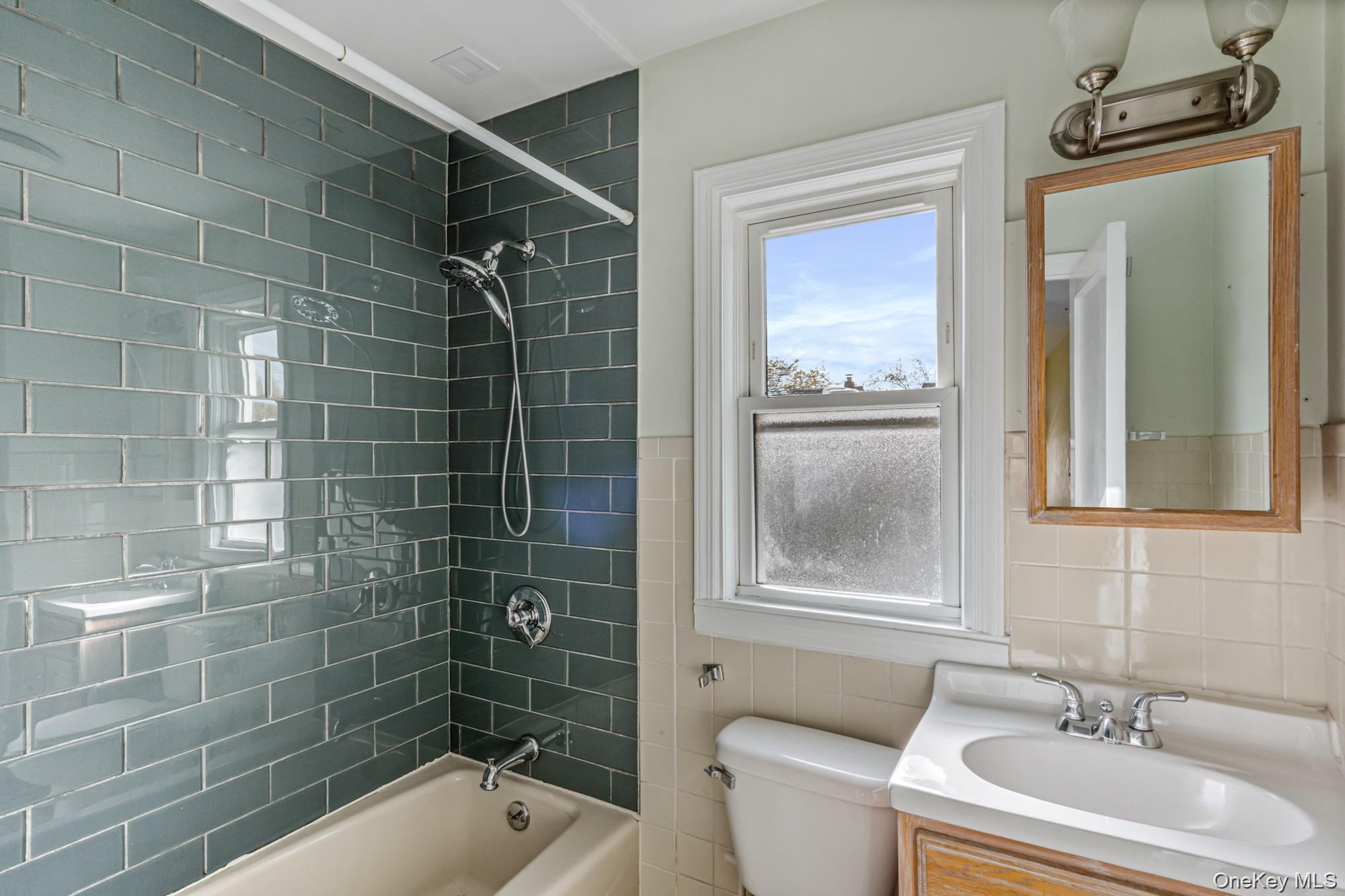 #16 photo, 171-06 Bagley Avenue, Flushing , NY 11358