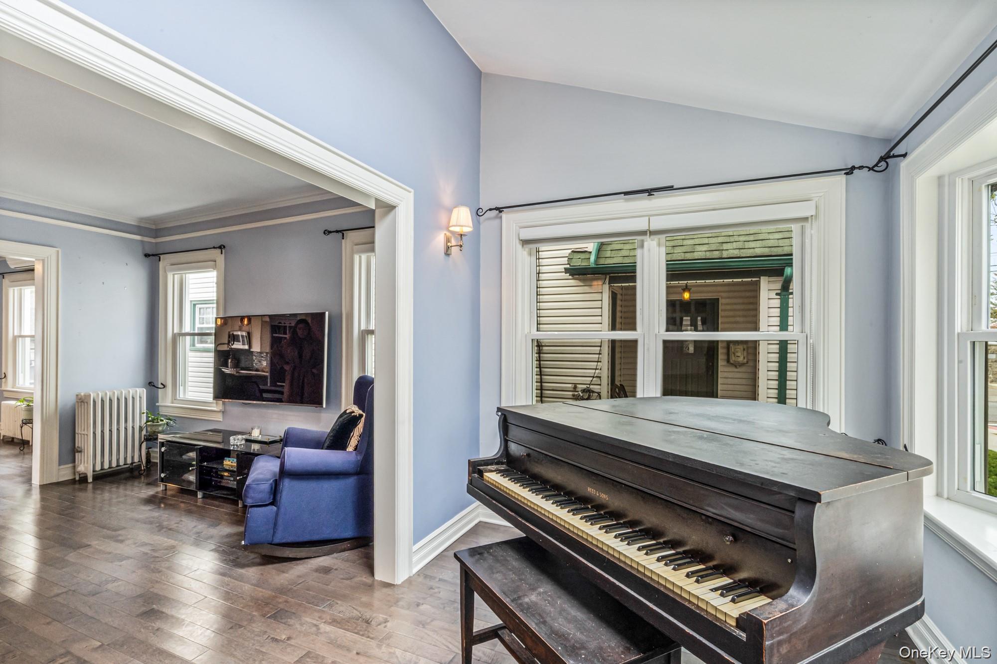 #4 photo, 171-06 Bagley Avenue, Flushing , NY 11358