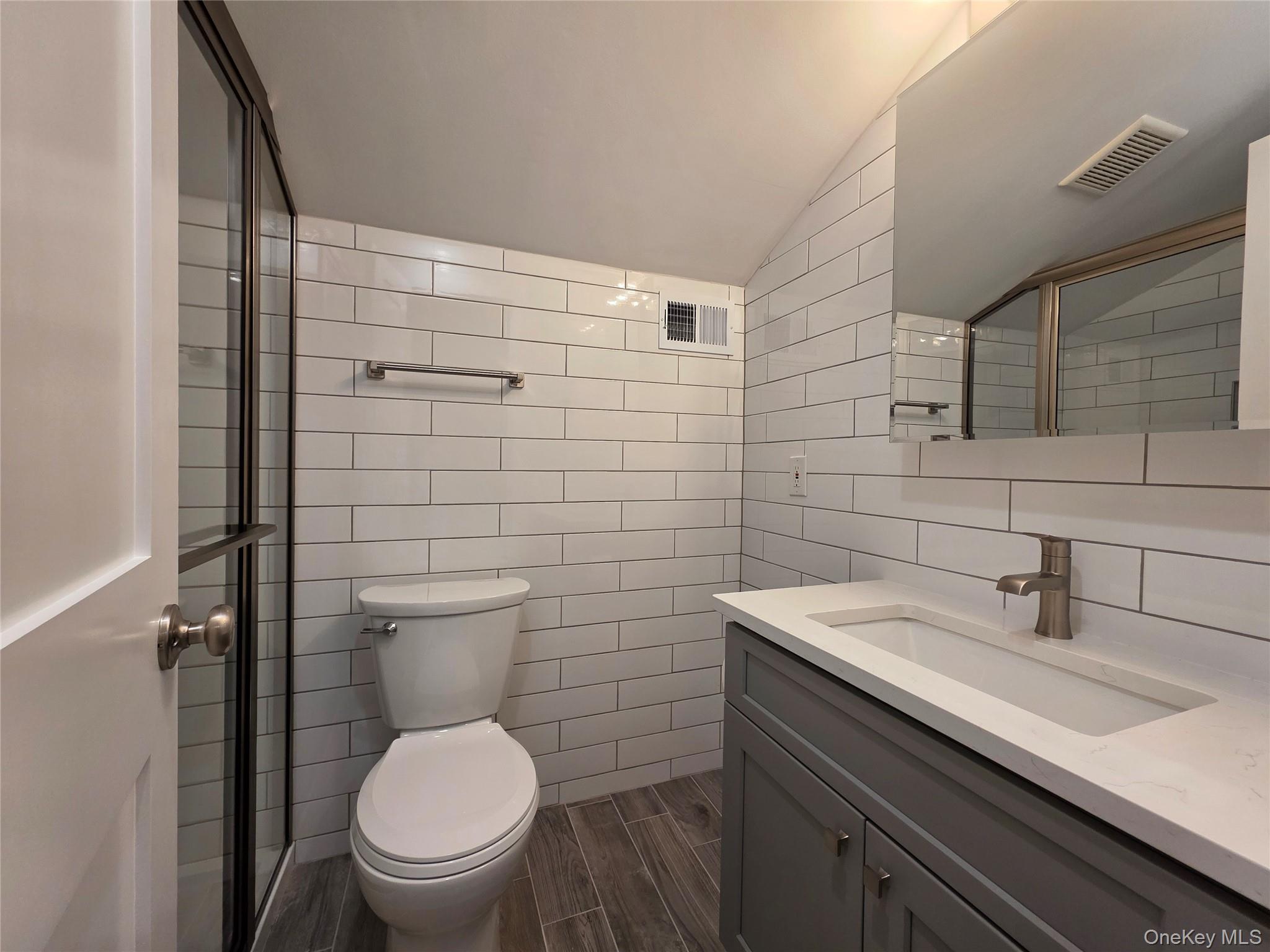 #7 photo, 2984 Trinity Street, Oceanside , NY 11572