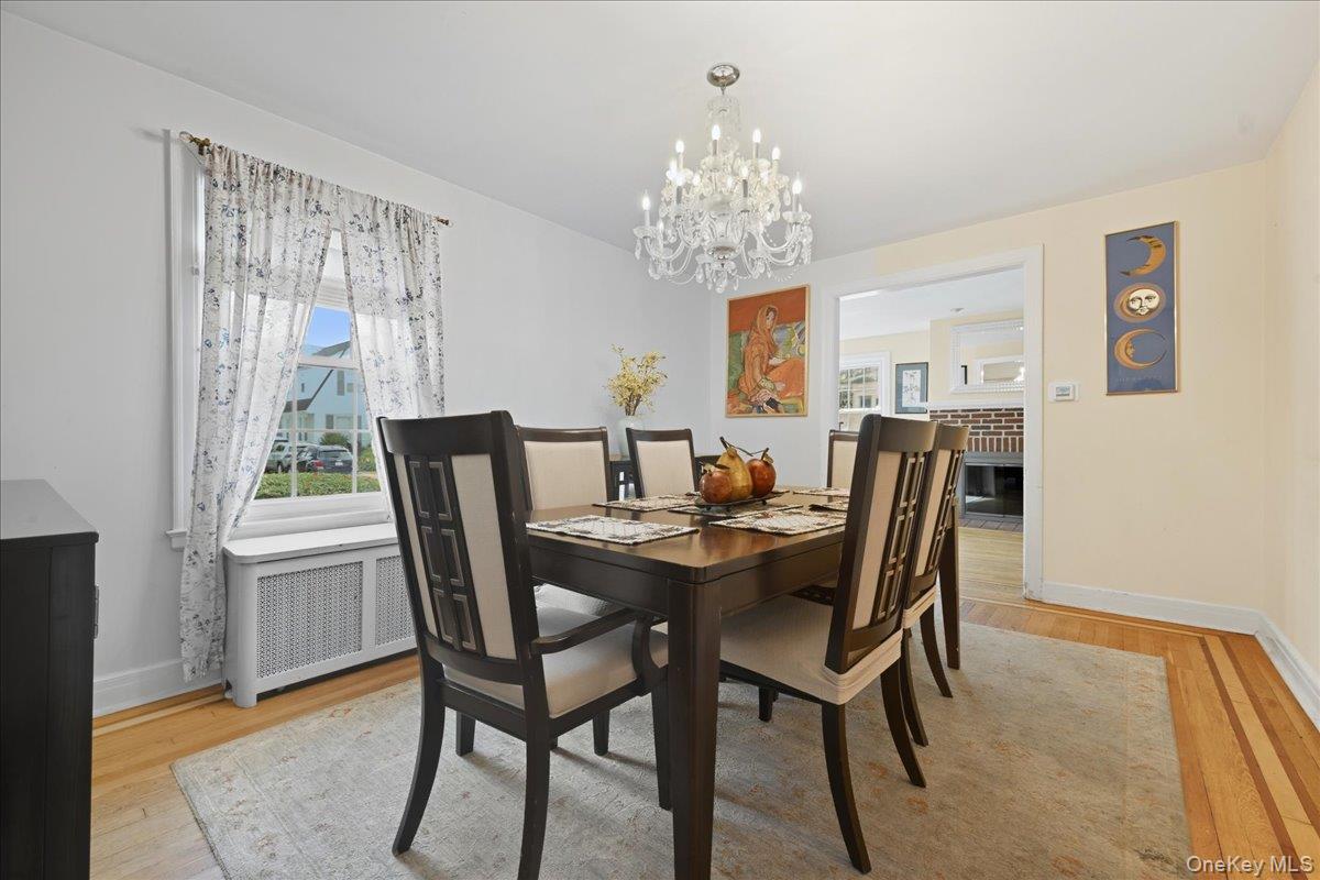 #12 photo, 143 Bromleigh Road, Stewart Manor , NY 11530