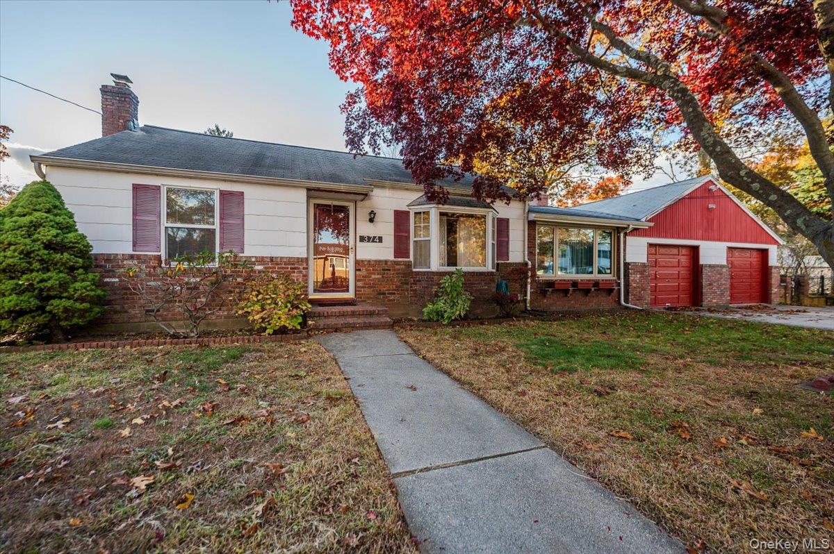 #1 photo, 374 Port Avenue, Ronkonkoma , NY 11779