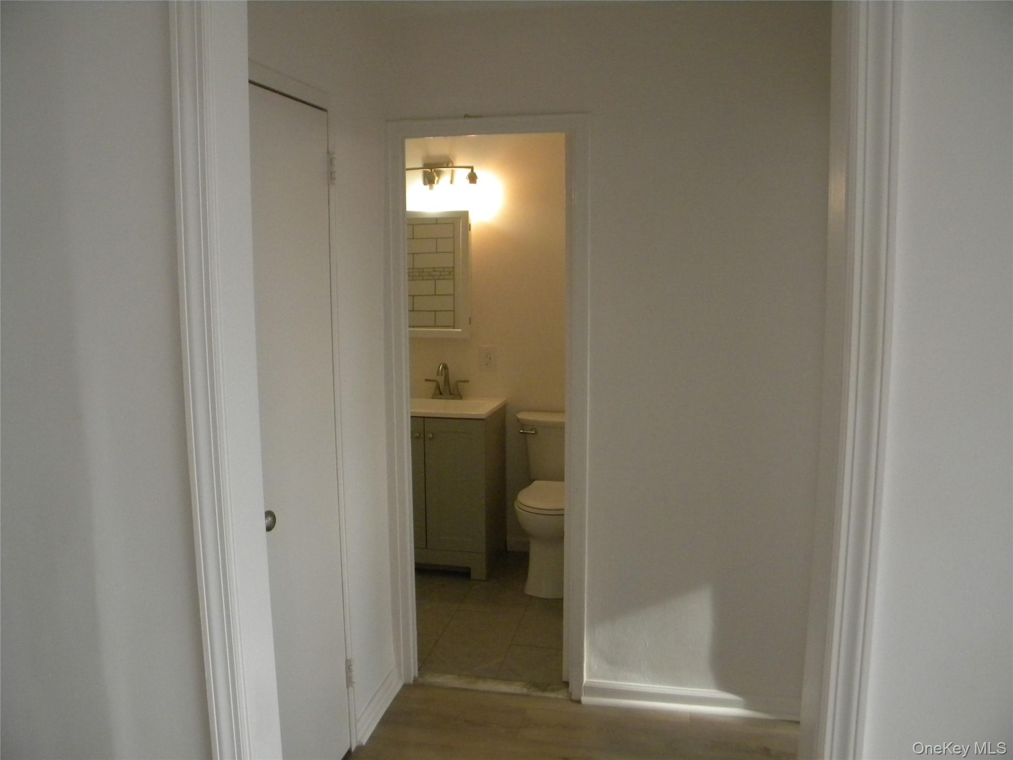 #12 photo, 70-25 Yellowstone Boulevard, Forest Hills , NY 11375