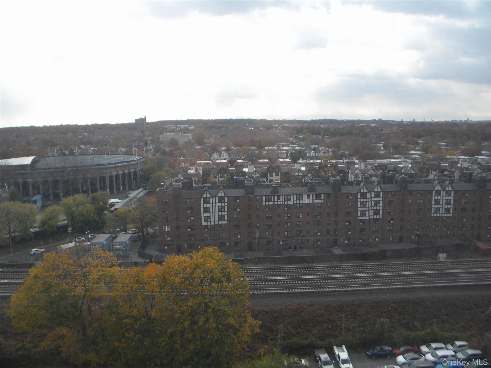 #17 photo, 70-25 Yellowstone Boulevard, Forest Hills , NY 11375