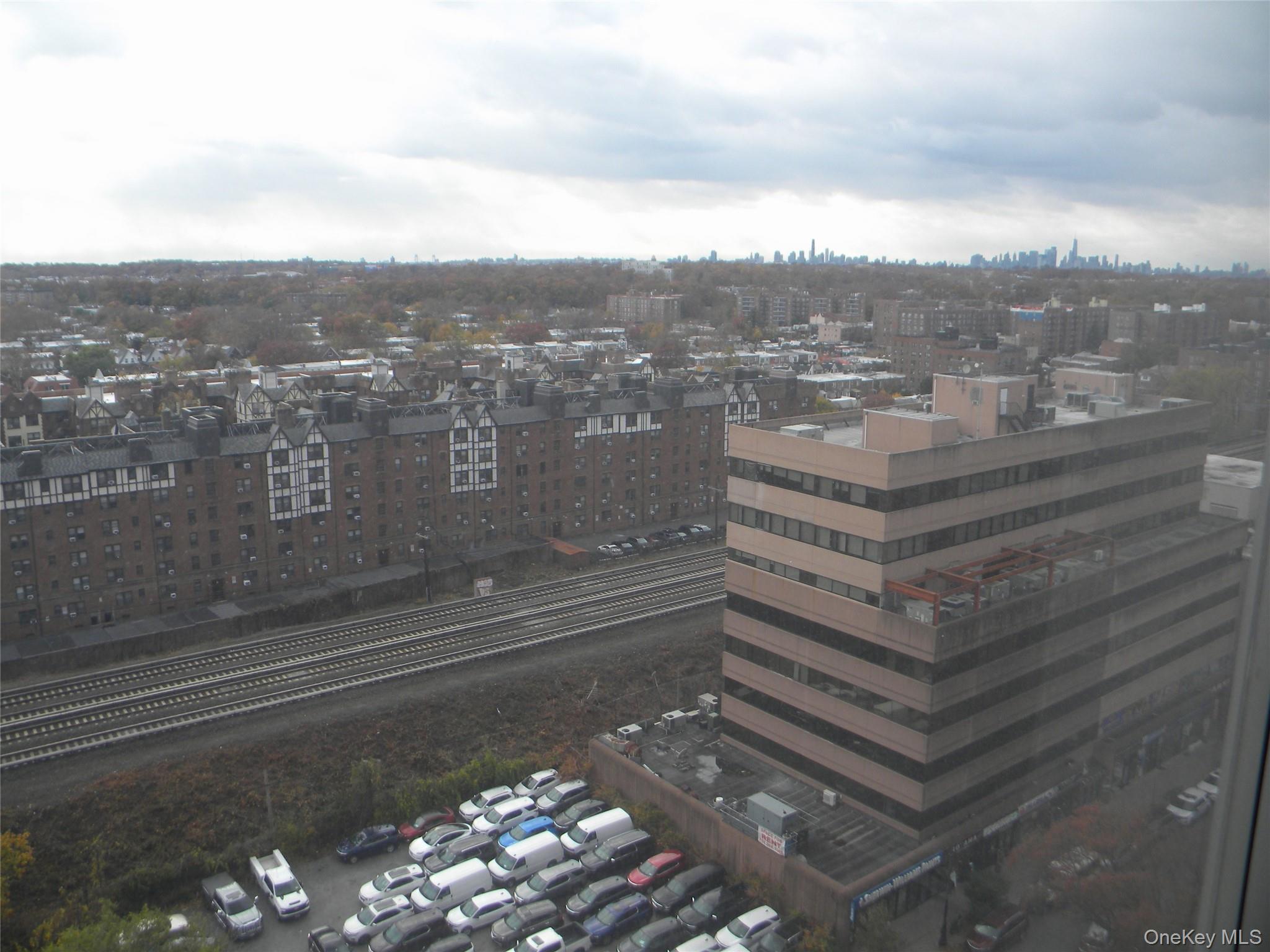 #19 photo, 70-25 Yellowstone Boulevard, Forest Hills , NY 11375