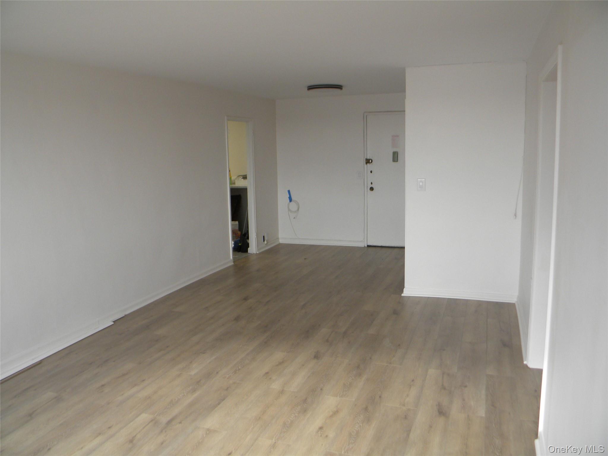 #8 photo, 70-25 Yellowstone Boulevard, Forest Hills , NY 11375