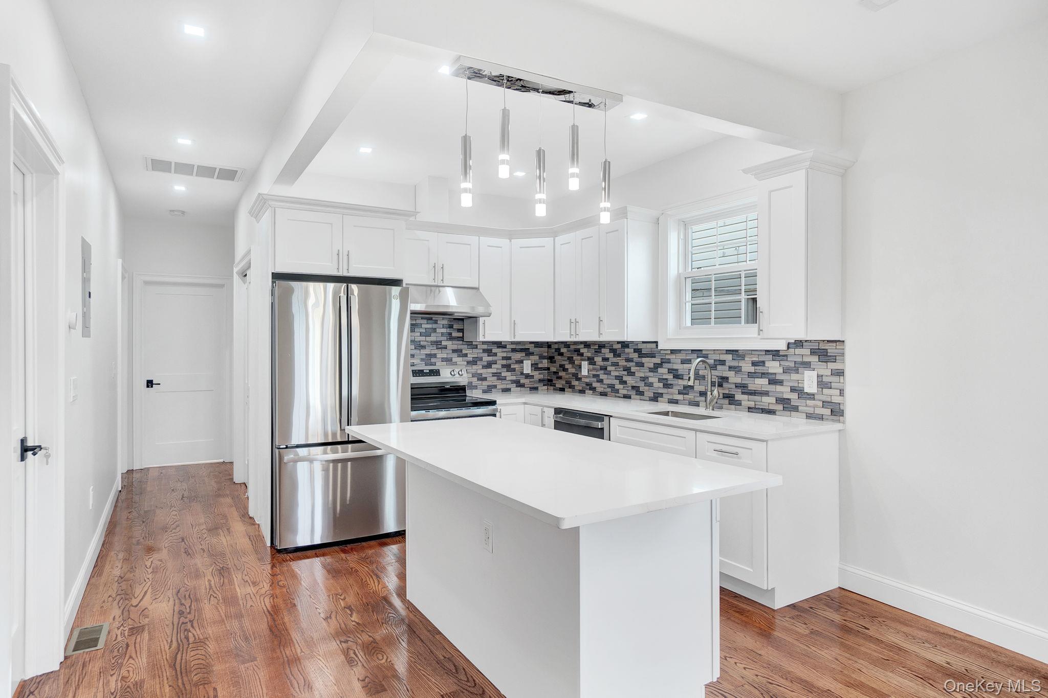 #10 photo, 130-32 177th Street, কুইন্‌স Jamaica , NY 11434