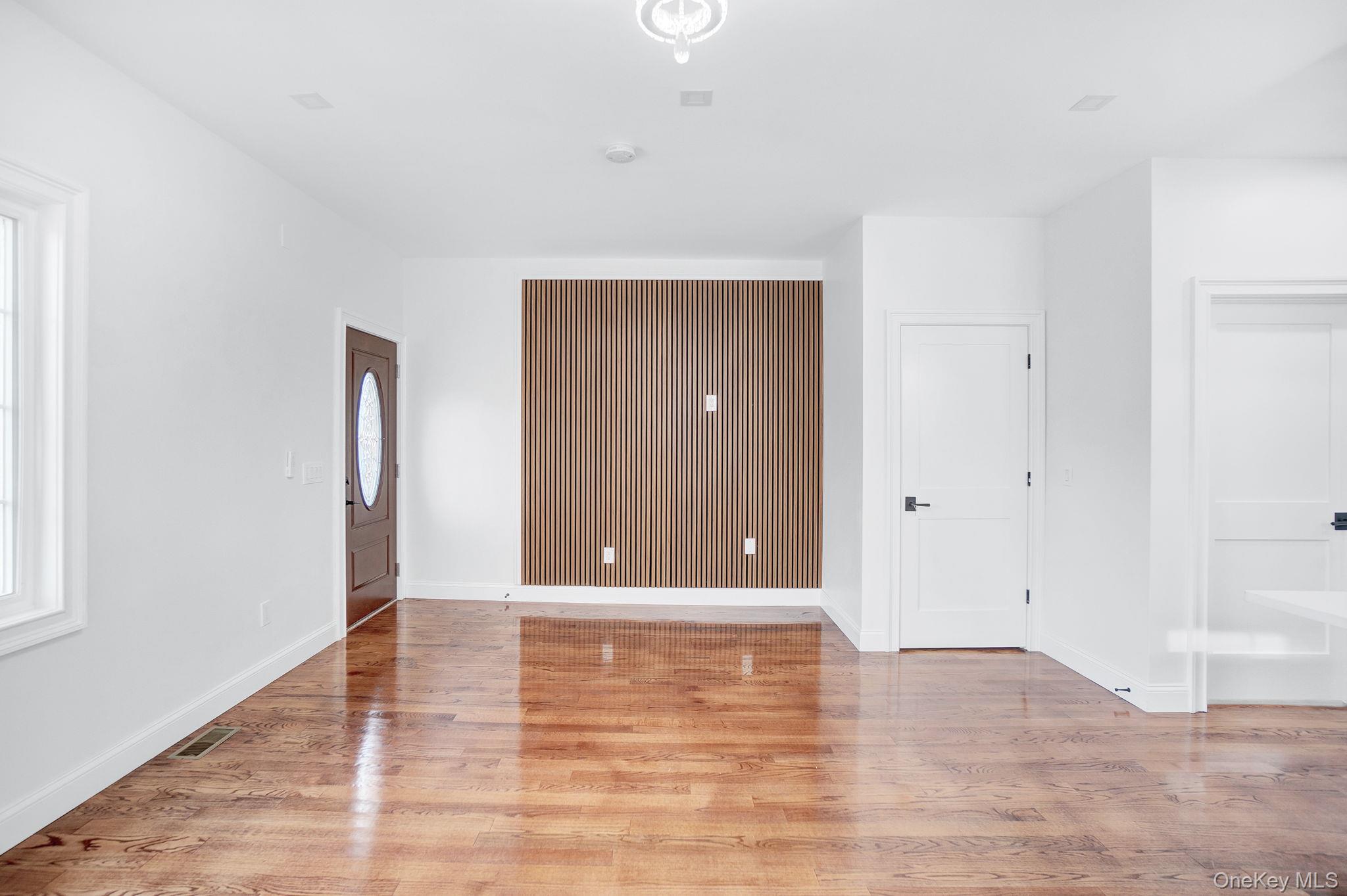 #17 photo, 130-32 177th Street, কুইন্‌স Jamaica , NY 11434