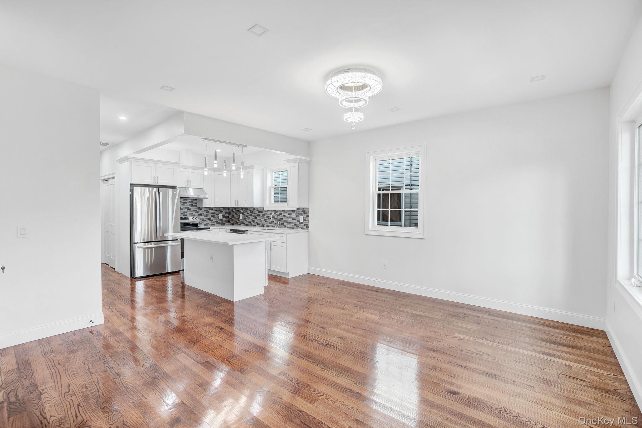 #5 photo, 130-32 177th Street, কুইন্‌স Jamaica , NY 11434