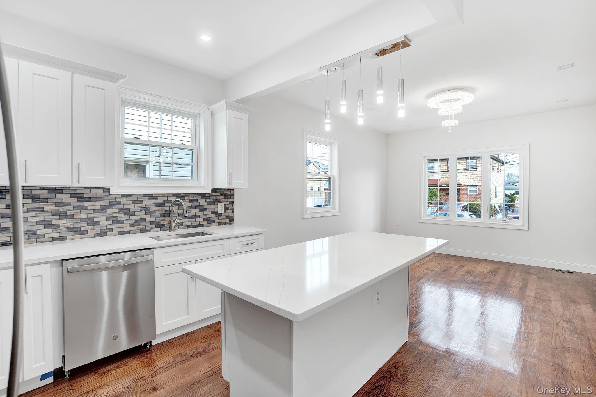 #9 photo, 130-32 177th Street, কুইন্‌স Jamaica , NY 11434