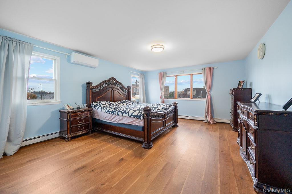 #11 photo, 2741 Anthony Avenue, Bellmore , NY 11710