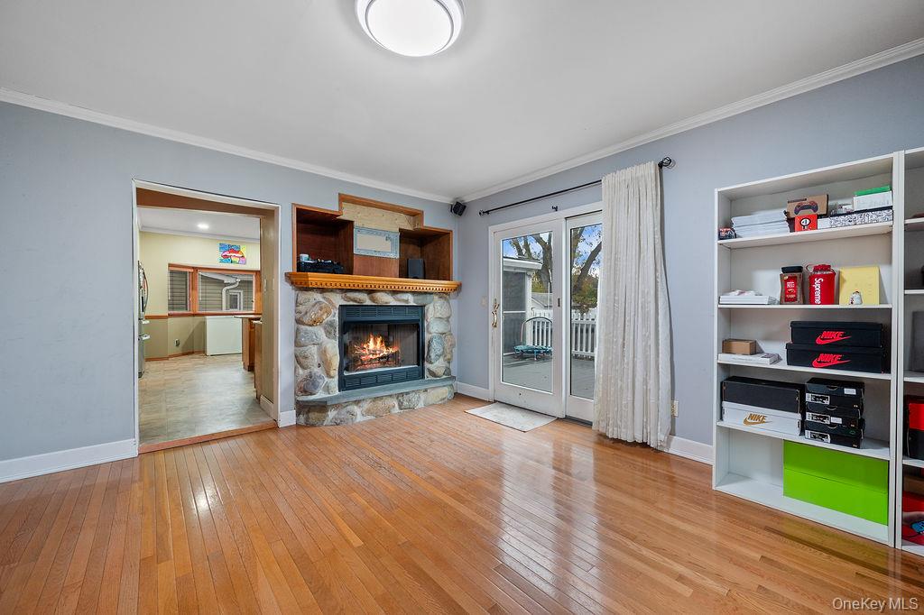 #9 photo, 2741 Anthony Avenue, Bellmore , NY 11710