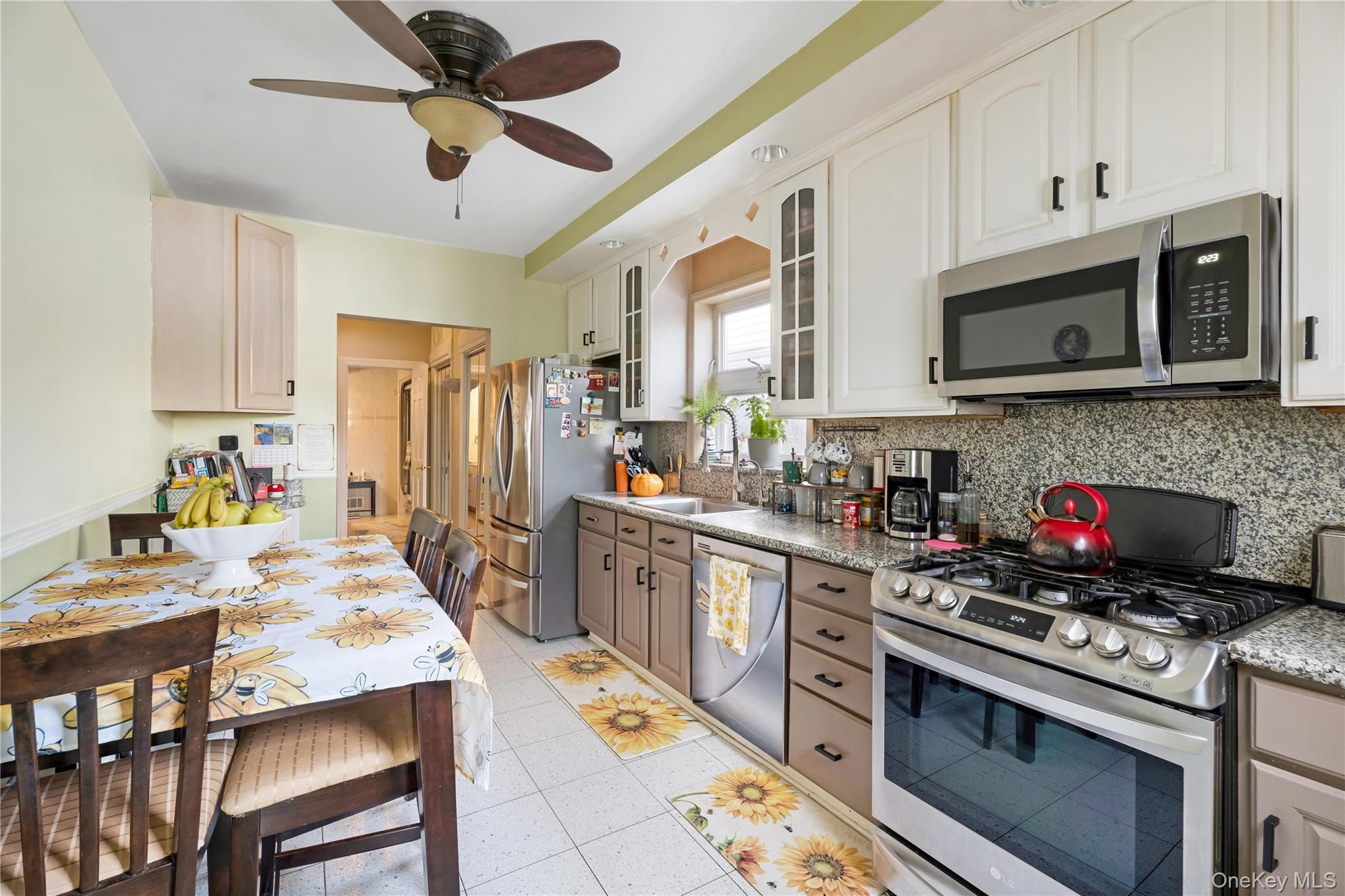 #6 photo, 849 73rd Street, Brooklyn , NY 11228