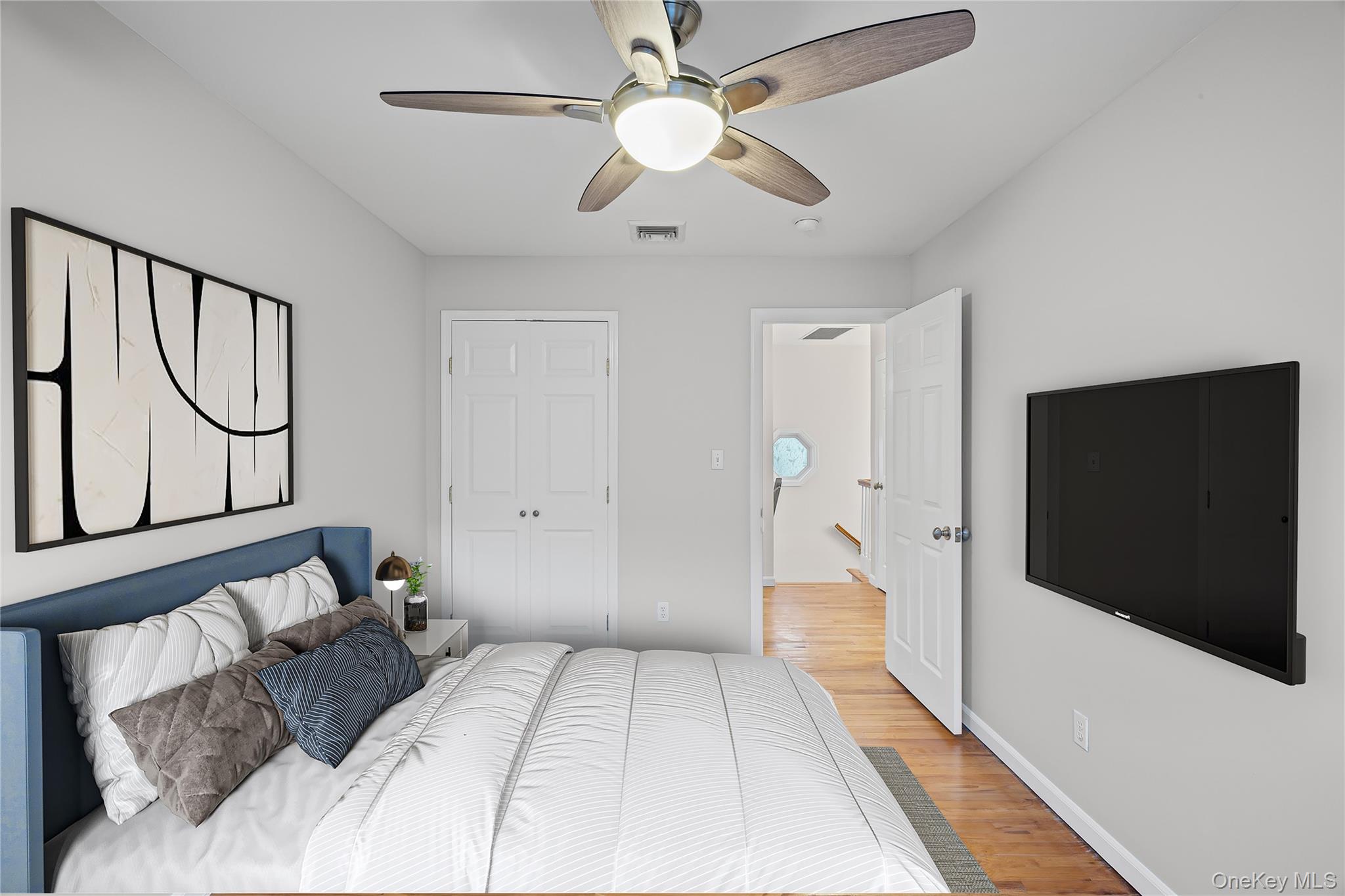 #20 photo, 647 Lincoln Street, Baldwin Harbor , NY 11510