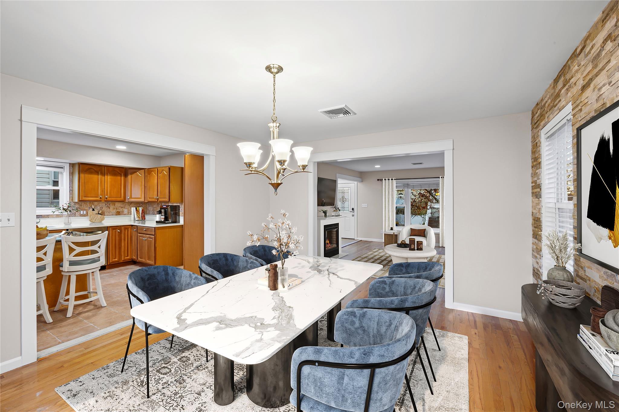 #9 photo, 647 Lincoln Street, Baldwin Harbor , NY 11510