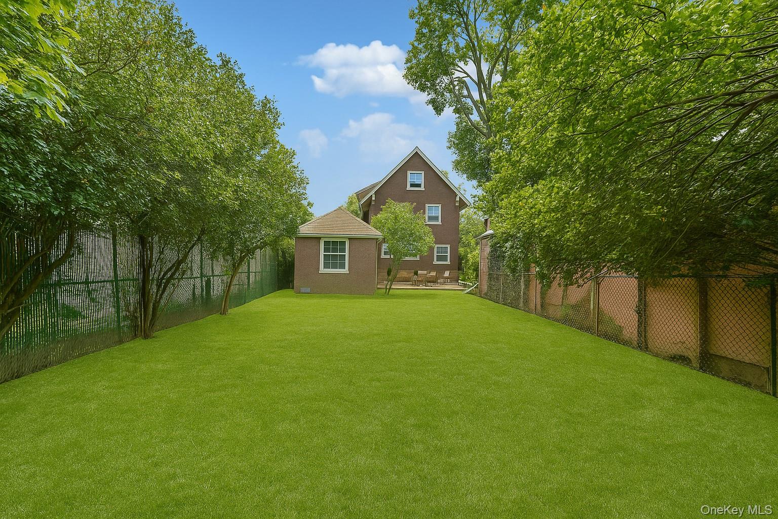 #7 photo, 1917 Glenwood Road, Brooklyn , NY 11230