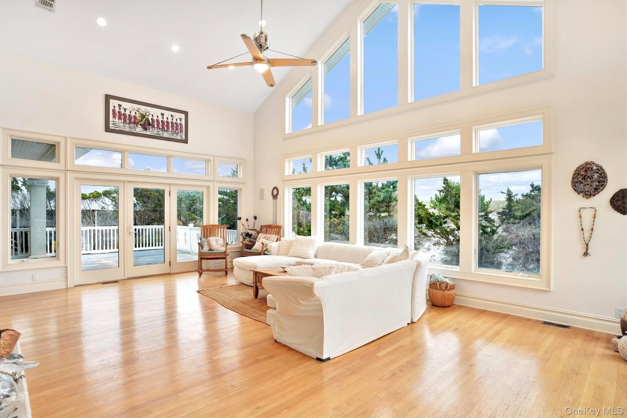 #17 photo, 605 Dune Road, Westhampton , NY 11977