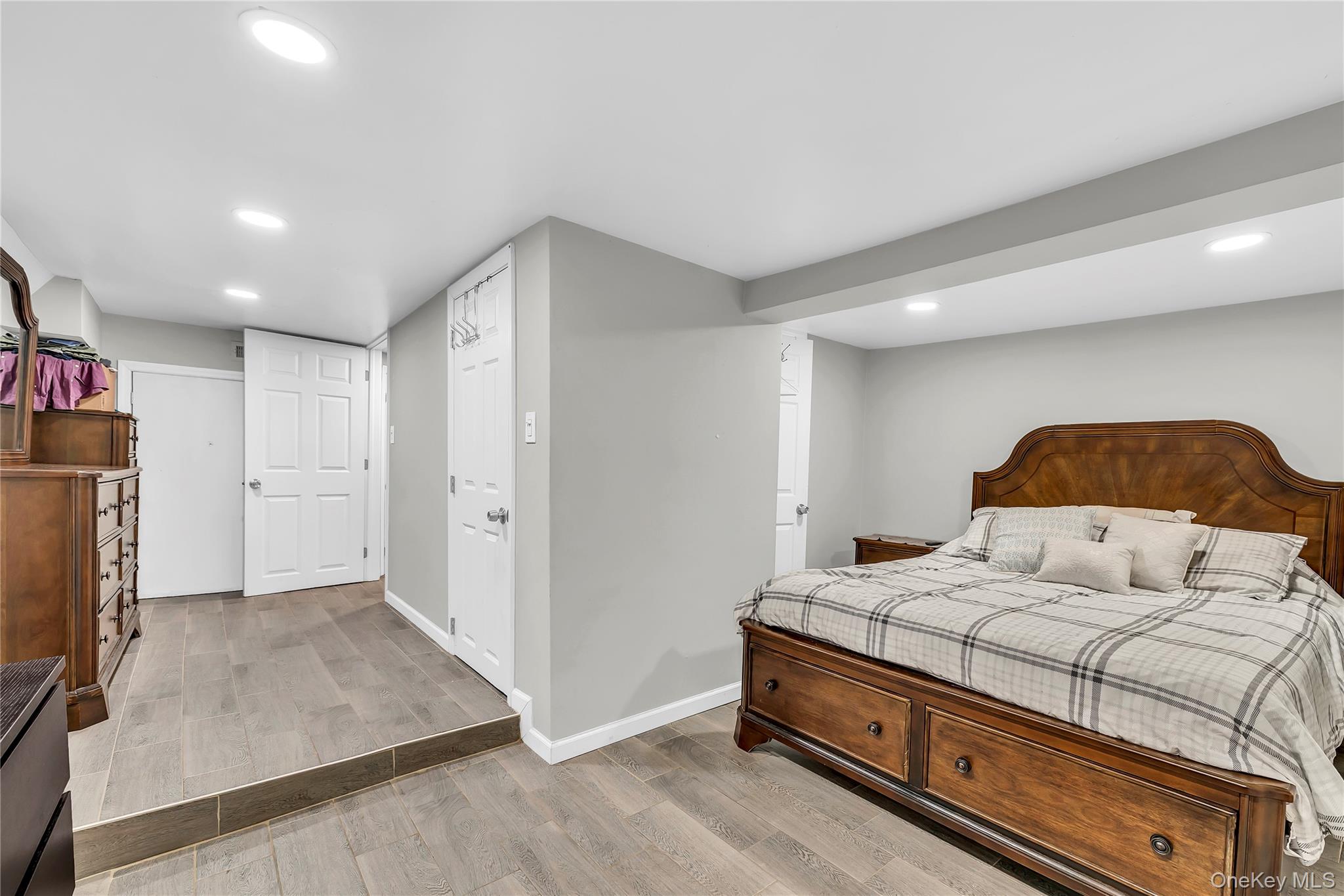 #19 photo, 74 Weichers Avenue, Ronkonkoma , NY 11779