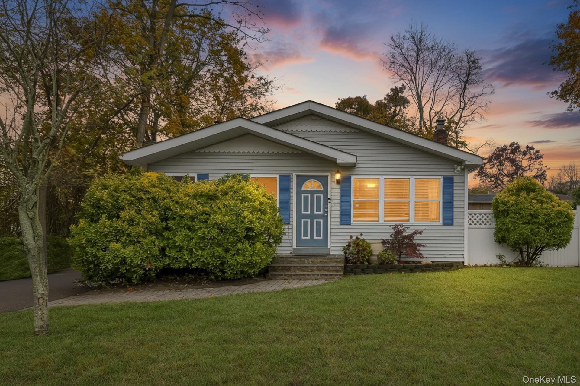 #2 photo, 74 Weichers Avenue, Ronkonkoma , NY 11779