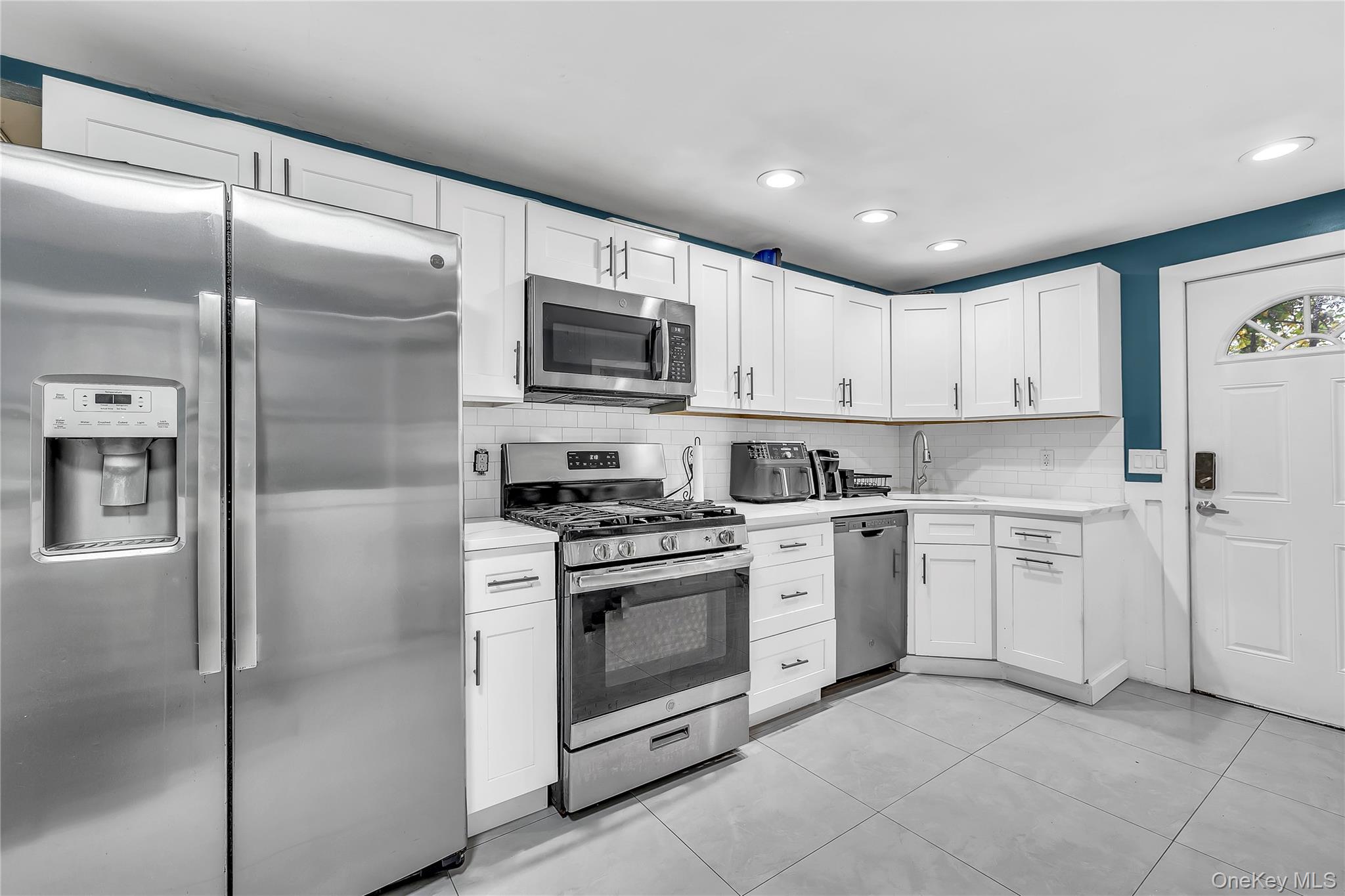 #9 photo, 74 Weichers Avenue, Ronkonkoma , NY 11779