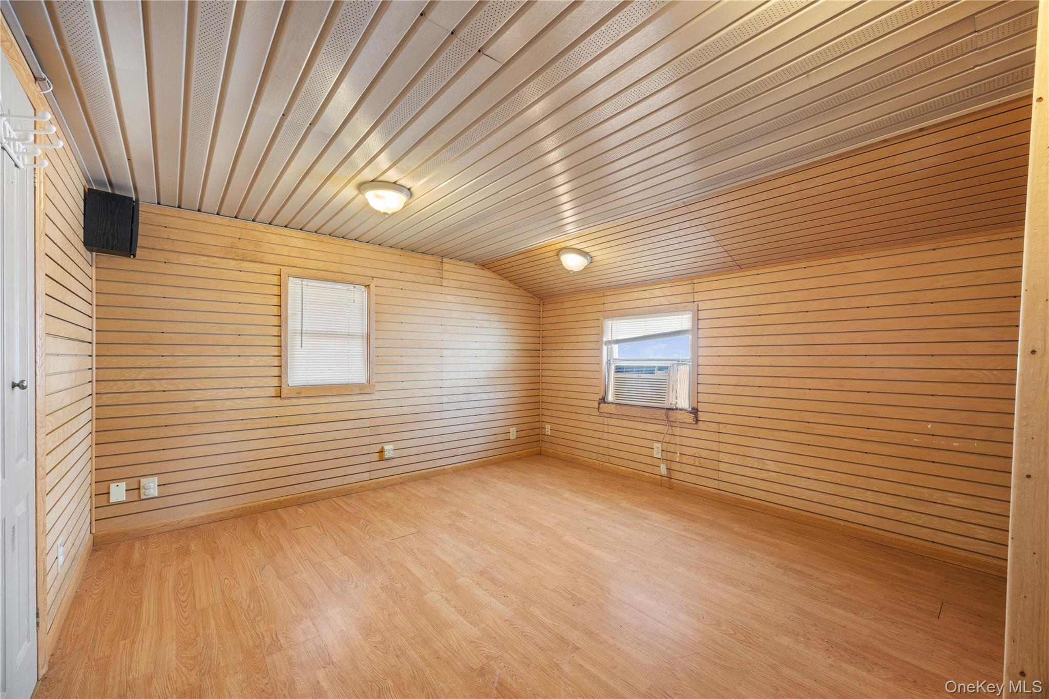 #17 photo, 40 Alder Street, Yonkers , NY 10701