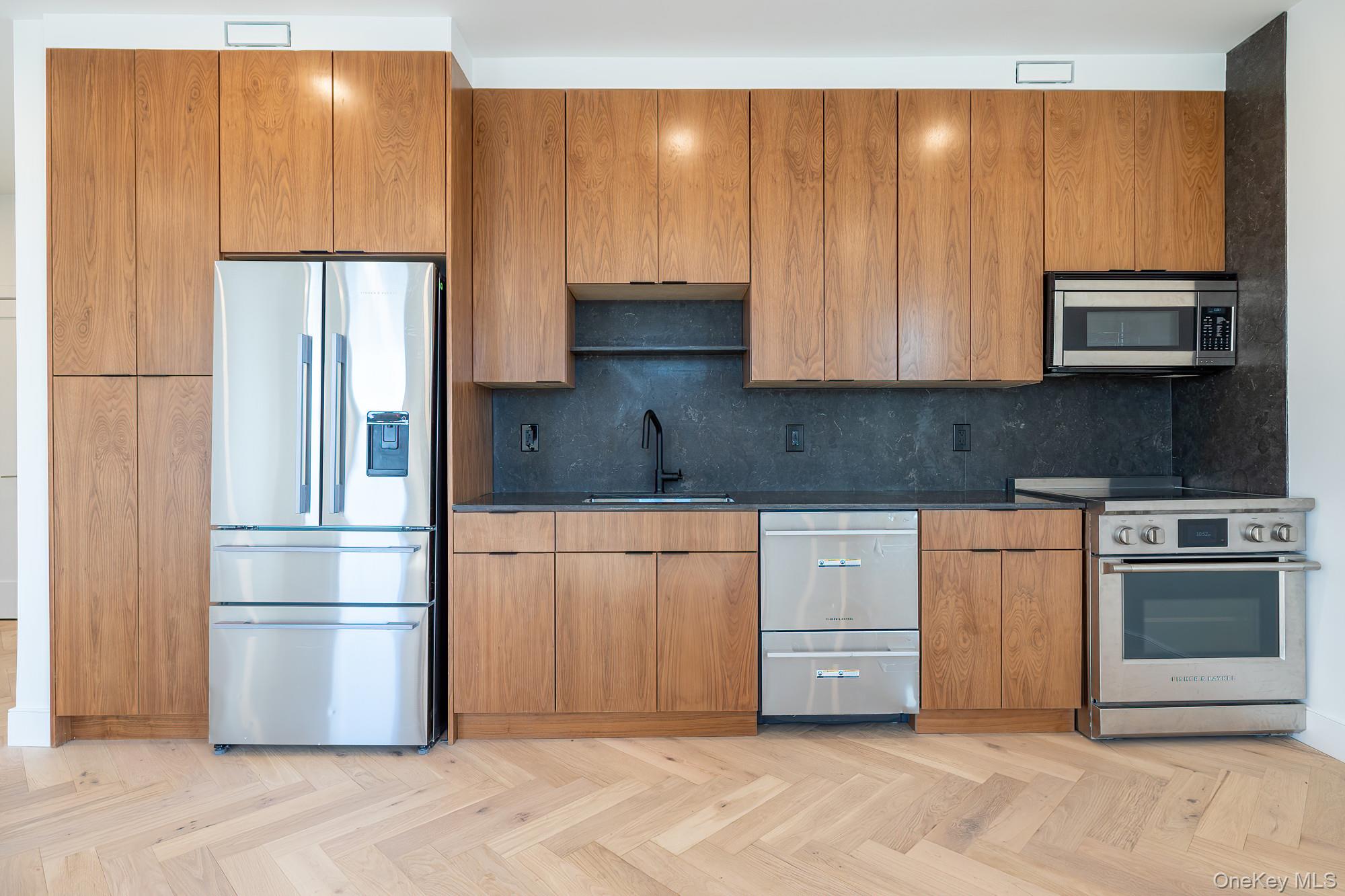 #2 photo, 90 S Highland Avenue, Ossining , NY 10562