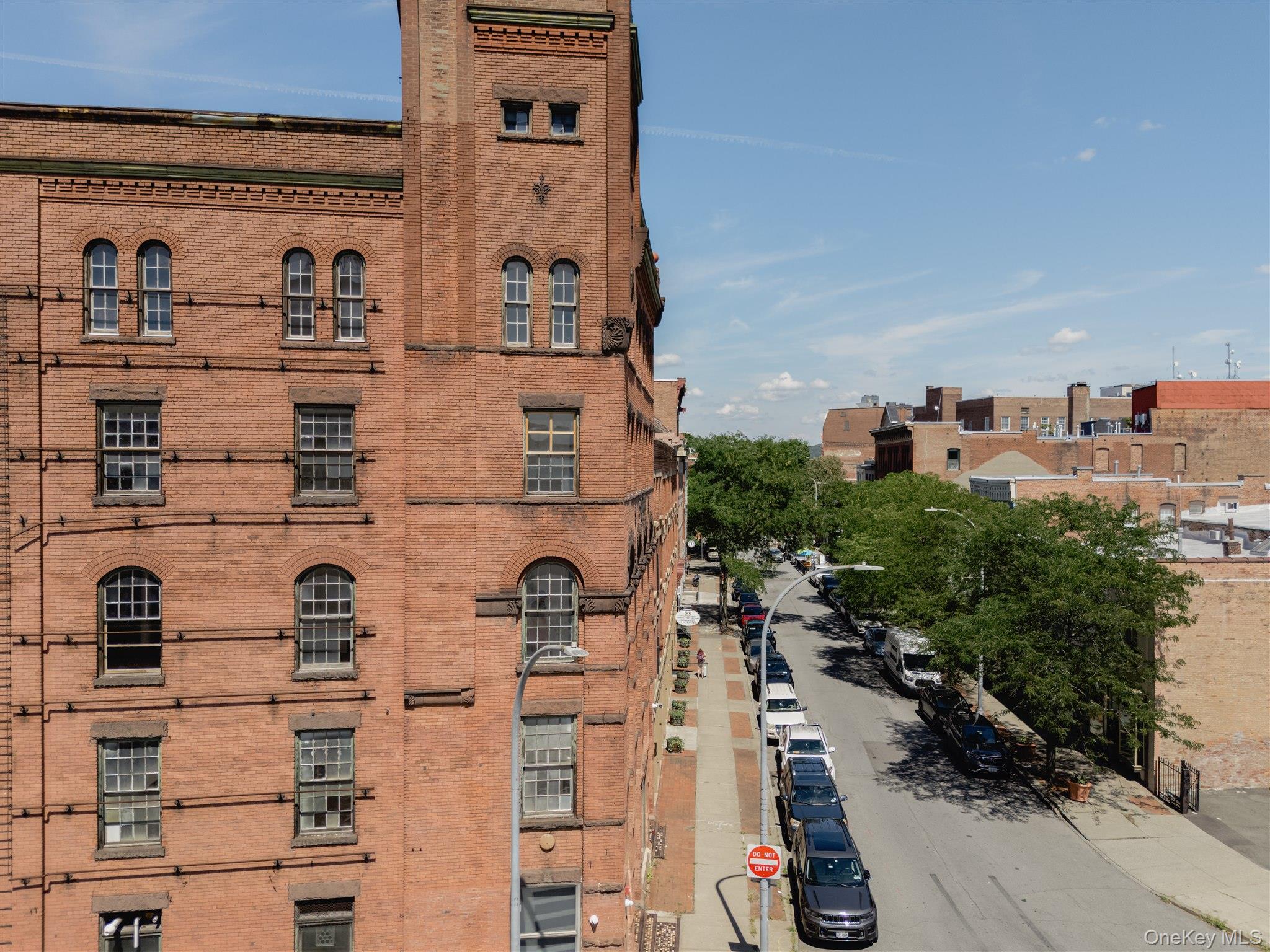 #7 photo, 155 River Street, Troy , NY 12180