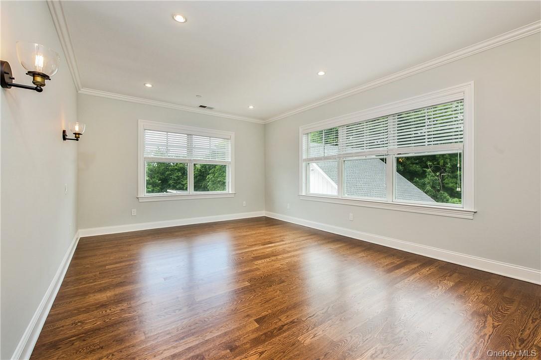 #10 photo, 124-B Maple Avenue, Rye , NY 10580