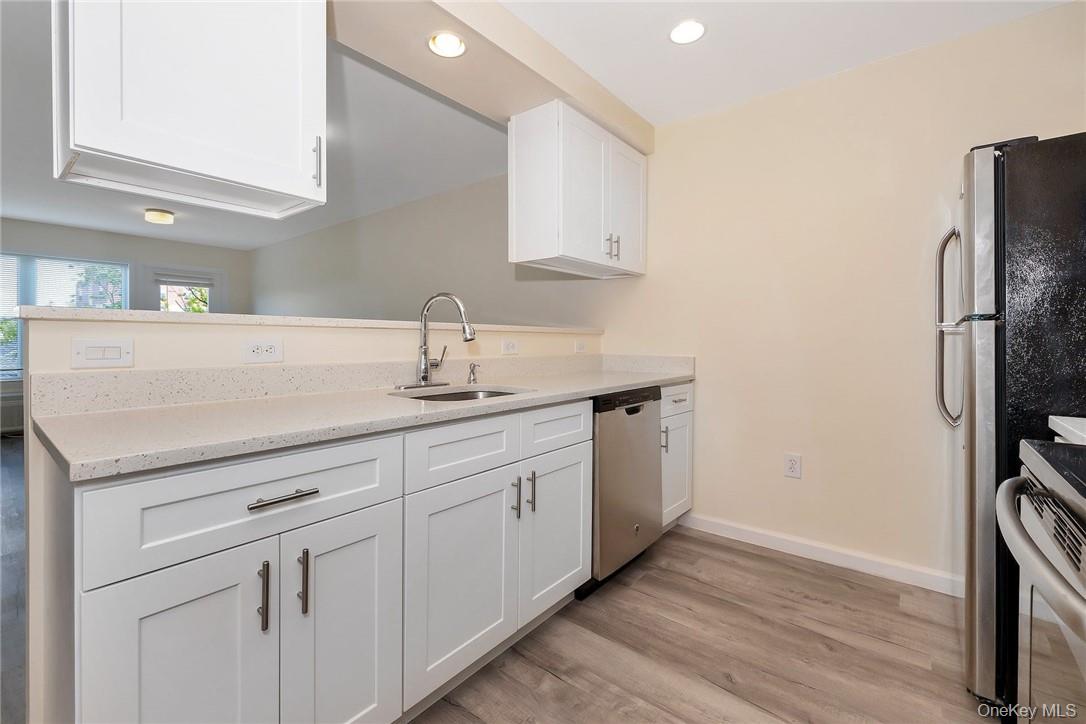 #8 photo, 68 Lake Street, White Plains , NY 10603